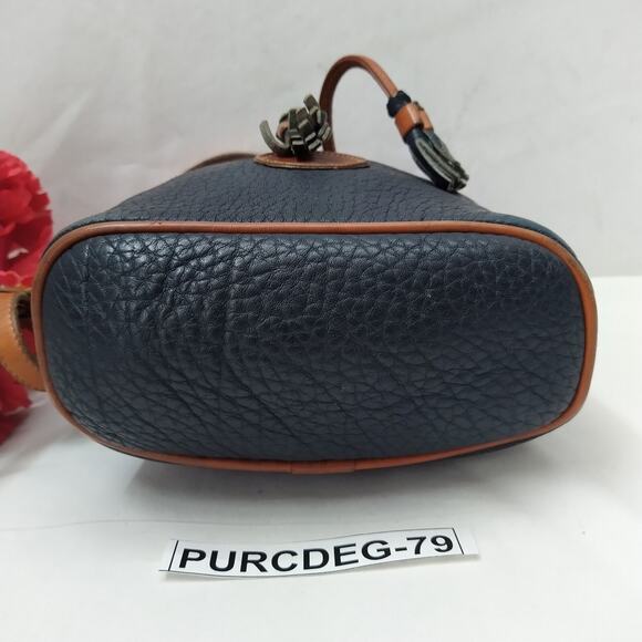 Dooney & Bourke Black Pebbled Leather Drawstring Crossbody Bag - Made in USA - Picture 10 of 16